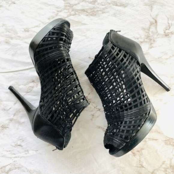 Stuart Weitzman Shoes - Stuart Weitzman Black Caged Bootie Heels